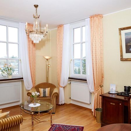 Schlosshotel Kurfuerstliches Amtshaus Dauner Burg Exteriör bild