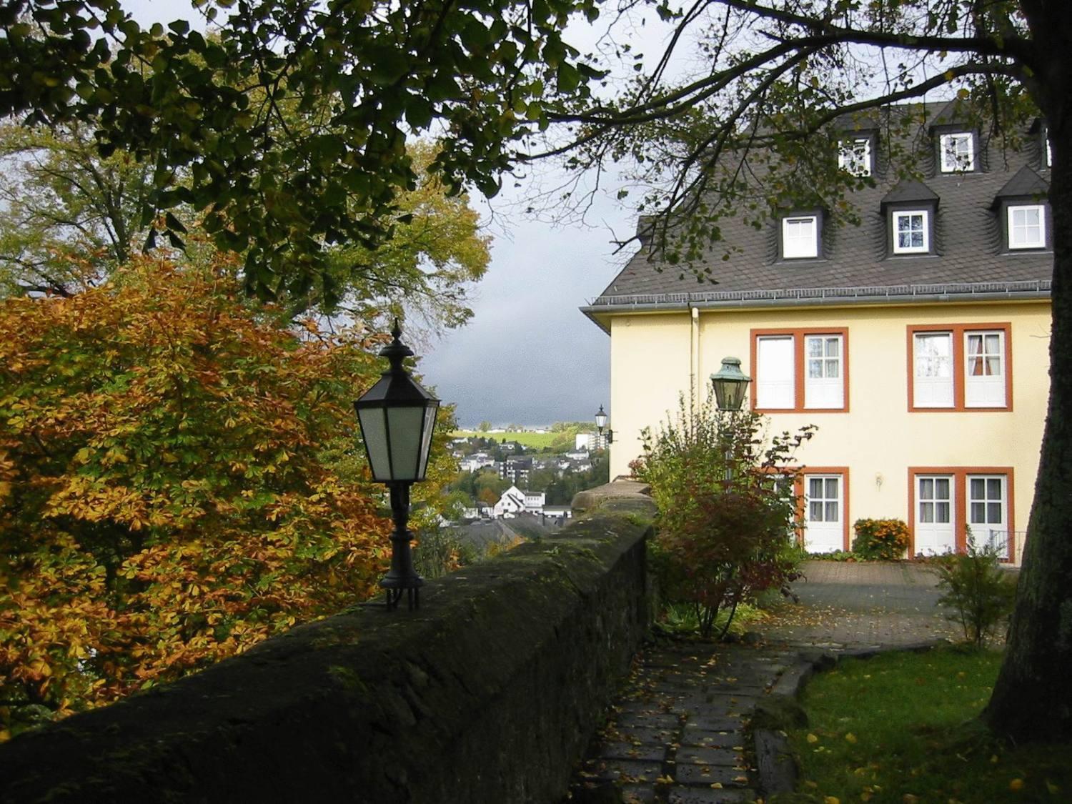 Schlosshotel Kurfuerstliches Amtshaus Dauner Burg Exteriör bild