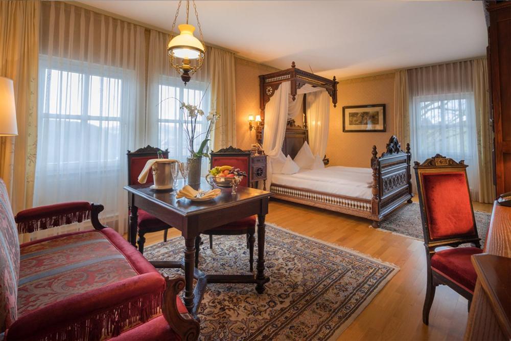 Schlosshotel Kurfuerstliches Amtshaus Dauner Burg Exteriör bild