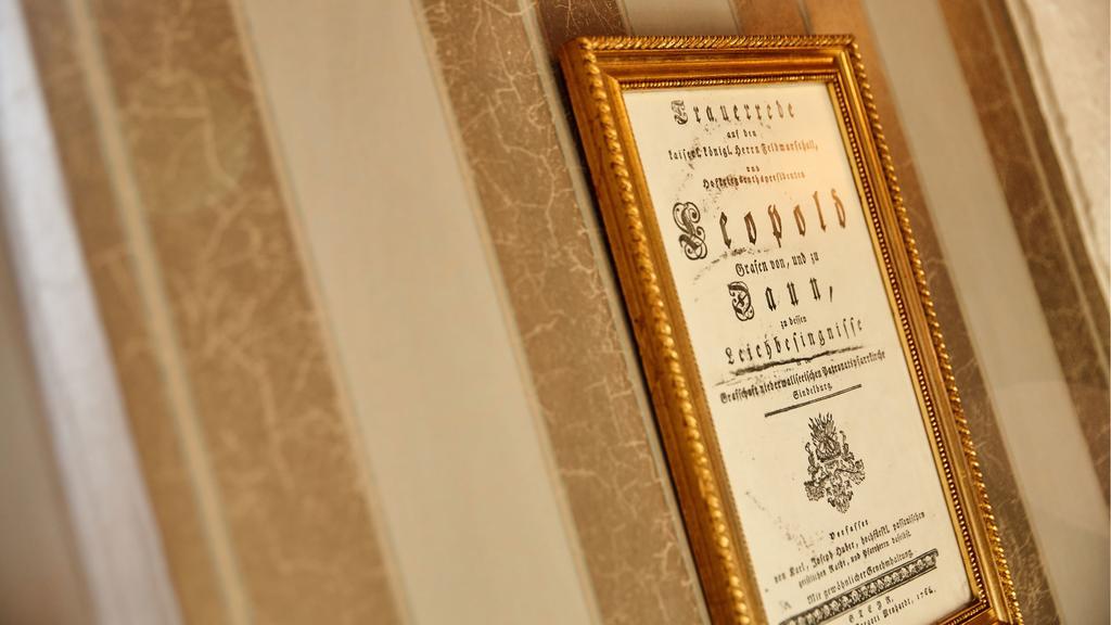 Schlosshotel Kurfuerstliches Amtshaus Dauner Burg Exteriör bild