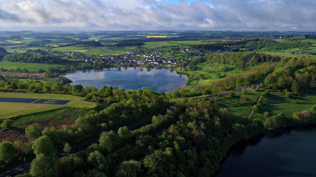 Schlosshotel Kurfuerstliches Amtshaus Dauner Burg Exteriör bild