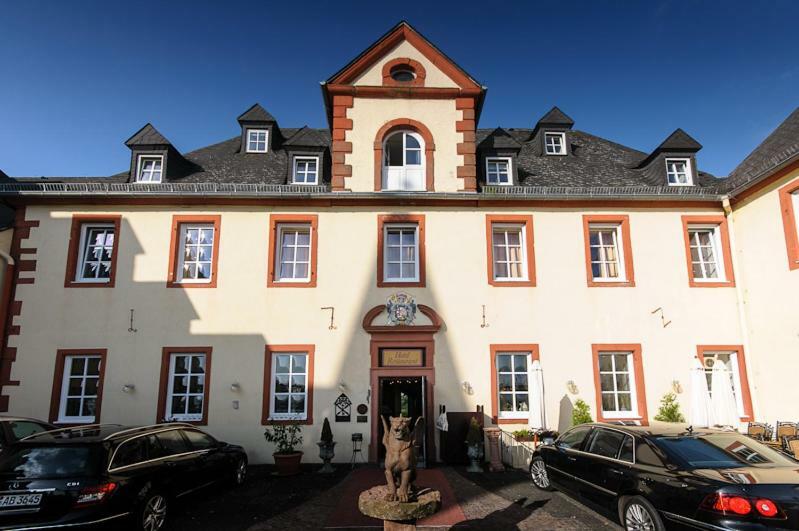 Schlosshotel Kurfuerstliches Amtshaus Dauner Burg Exteriör bild